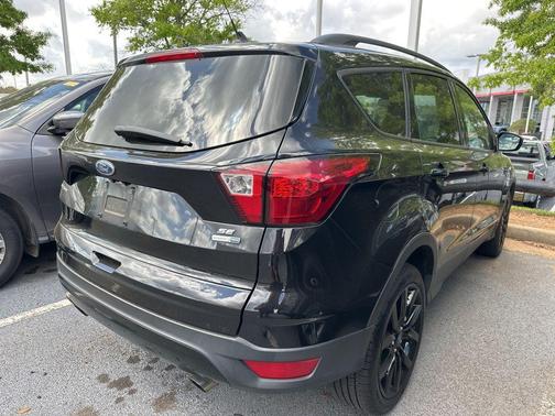 Black Metallic 2019 Ford Escape SE