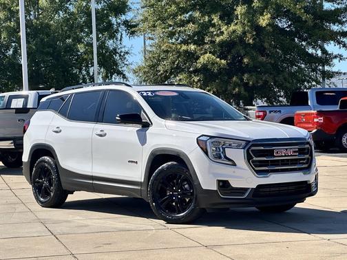 2022 GMC Terrain AWD AT4