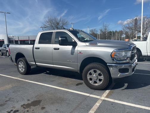 2023 RAM 2500 Big Horn Crew Cab 4x4 6'4' Box