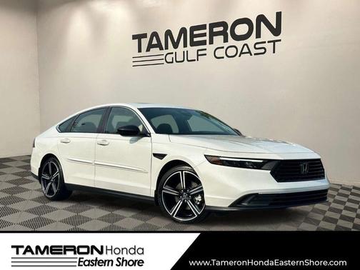 Platinum White Pearl 2023 Honda Accord Hybrid Sport