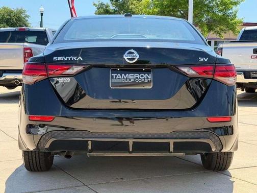Super Black 2023 Nissan Sentra SV