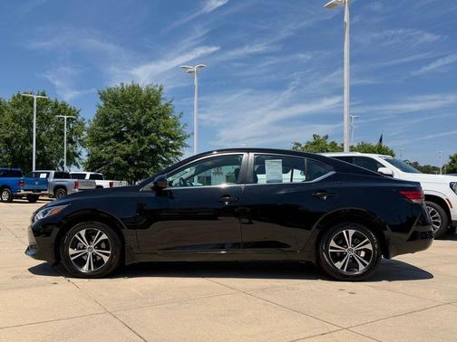 Super Black 2023 Nissan Sentra SV