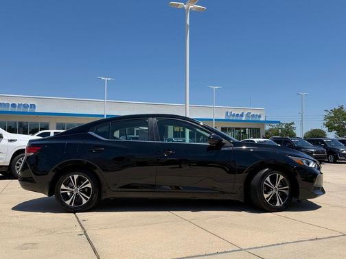 Super Black 2023 Nissan Sentra SV
