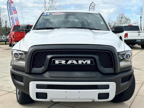 2024 RAM 1500 Classic Warlock Crew Cab 4x2 5'7' Box