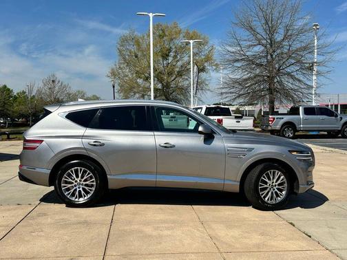 Savile Silver 2024 Genesis GV80 2.5T