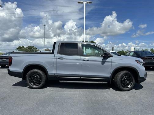 2025 Honda Ridgeline TrailSport