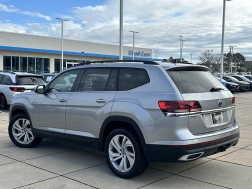 2022 Volkswagen Atlas 3.6L SE w/Technology