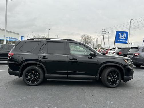 2025 Honda Pilot Black Edition