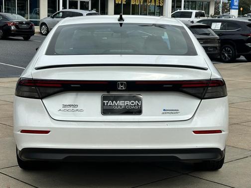 2024 Honda Accord Hybrid Base