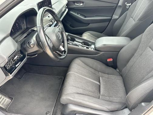 2024 Honda Accord Hybrid Base