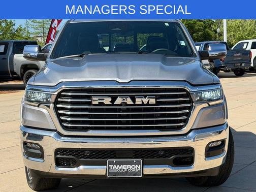 Billet Silver Metallic Clearcoat 2025 RAM 1500 Laramie