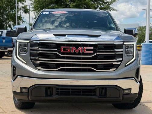 Sterling Metallic 2025 GMC Sierra 1500 SLT