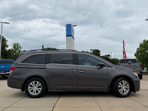 Modern Steel Metallic 2014 Honda Odyssey EX-L