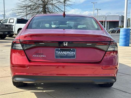 2023 Honda Accord LX 1.5T