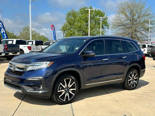 Obsidian Blue Pearl 2022 Honda Pilot Touring 8-Passenger