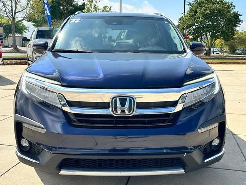 Obsidian Blue Pearl 2022 Honda Pilot Touring 8-Passenger