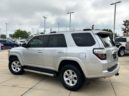 Classic Silver Metallic 2021 Toyota 4Runner SR5 Premium