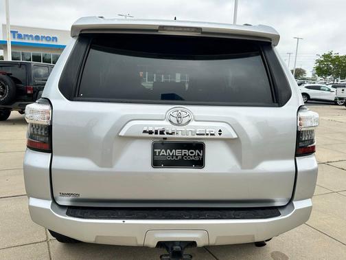 Classic Silver Metallic 2021 Toyota 4Runner SR5 Premium