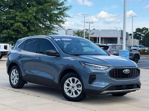 Vapor Blue Metallic 2024 Ford Escape Active