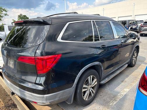 Crystal Black Pearl 2016 Honda Pilot EX-L