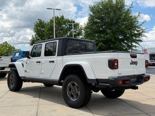 Bright White Clearcoat 2020 Jeep Gladiator Rubicon