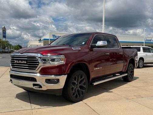 Delmonico Red Pearlcoat 2020 RAM 1500 Longhorn