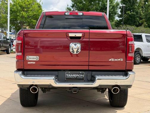 Delmonico Red Pearlcoat 2020 RAM 1500 Longhorn