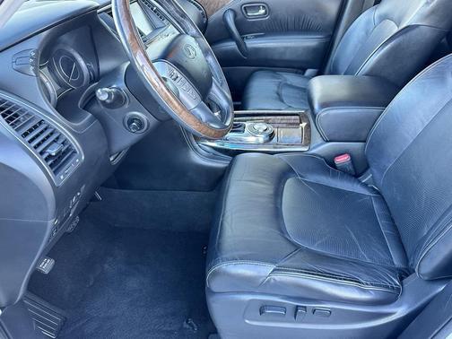 2016 INFINITI QX80 Base