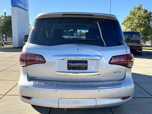 2016 INFINITI QX80 Base