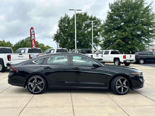 Crystal Black Pearl 2025 Honda Accord Hybrid Sport