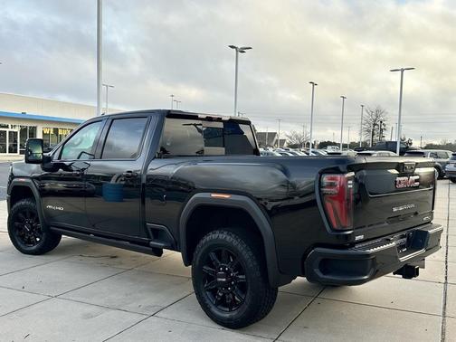 2024 GMC Sierra 2500 AT4