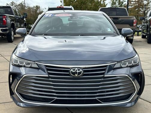 2022 Toyota Avalon XLE