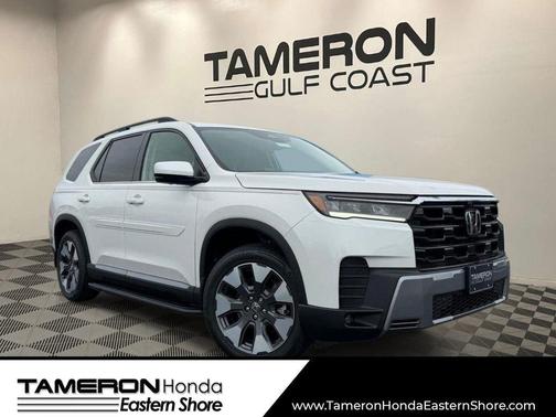 Platinum White Pearl 2026 Honda Pilot Touring 8-Passenger