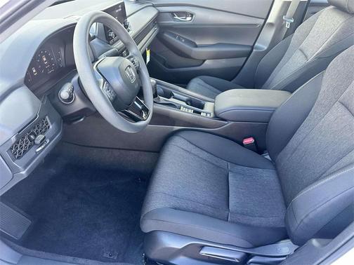 2025 Honda Accord LX 1.5T