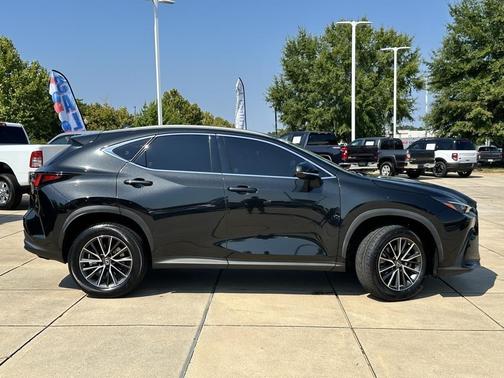 2022 Lexus NX 250 Base