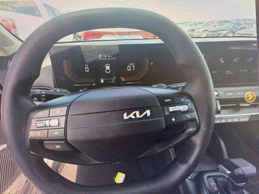 Interstellar Gray 2025 Kia K4 LXS