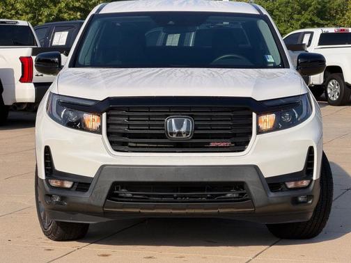 Platinum White Pearl 2023 Honda Ridgeline Sport