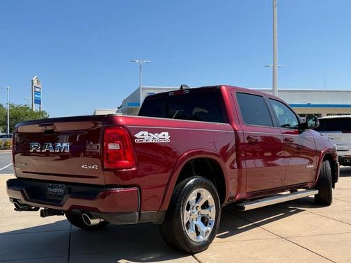 Delmonico Red Pearlcoat 2025 RAM 1500 Big Horn/Lone Star
