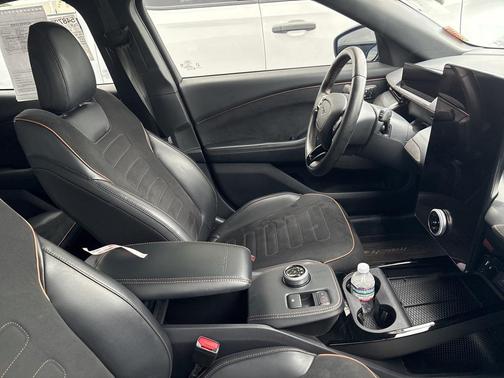 2021 Ford Mustang Mach-E GT