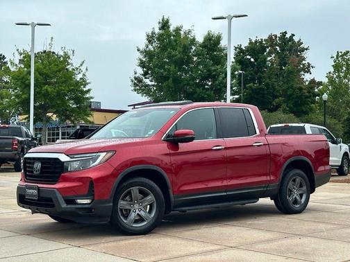 Radiant Red Metallic II 2023 Honda Ridgeline RTL-E