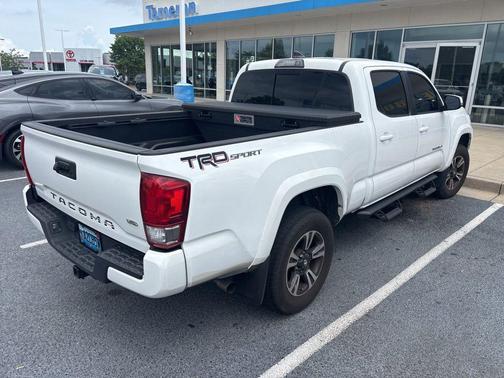 Super White 2017 Toyota Tacoma TRD Sport
