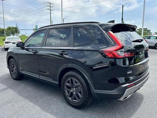 Crystal Black Pearl 2026 Honda CR-V Hybrid TrailSport AWD