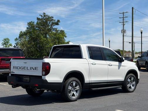 Platinum White Pearl 2026 Honda Ridgeline RTL
