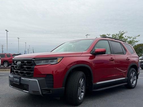 Radiant Red Metallic II 2026 Honda Pilot EX-L