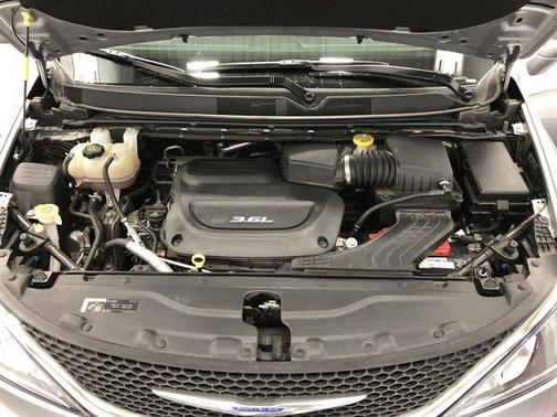 2019 Chrysler Pacifica Touring-L Plus