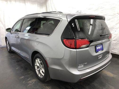 2019 Chrysler Pacifica Touring-L Plus