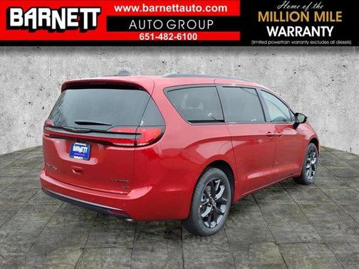 2026 Chrysler Pacifica Limited