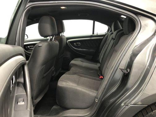 2016 Ford Taurus SEL