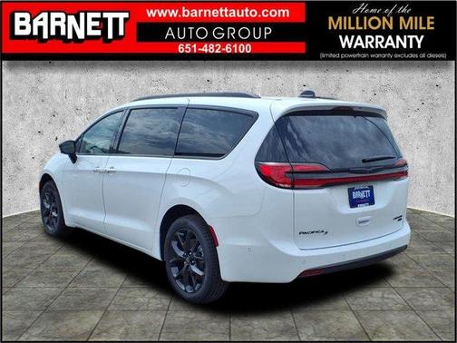 2025 Chrysler Pacifica Limited