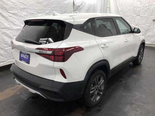 2023 Kia Seltos LX